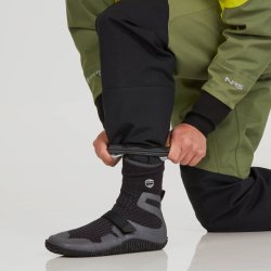 NRS | MENs AXIOM GTX DRY SUIT CHARTREUSE