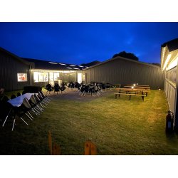 Overnat p vores hyggelige telt- og shelterplads